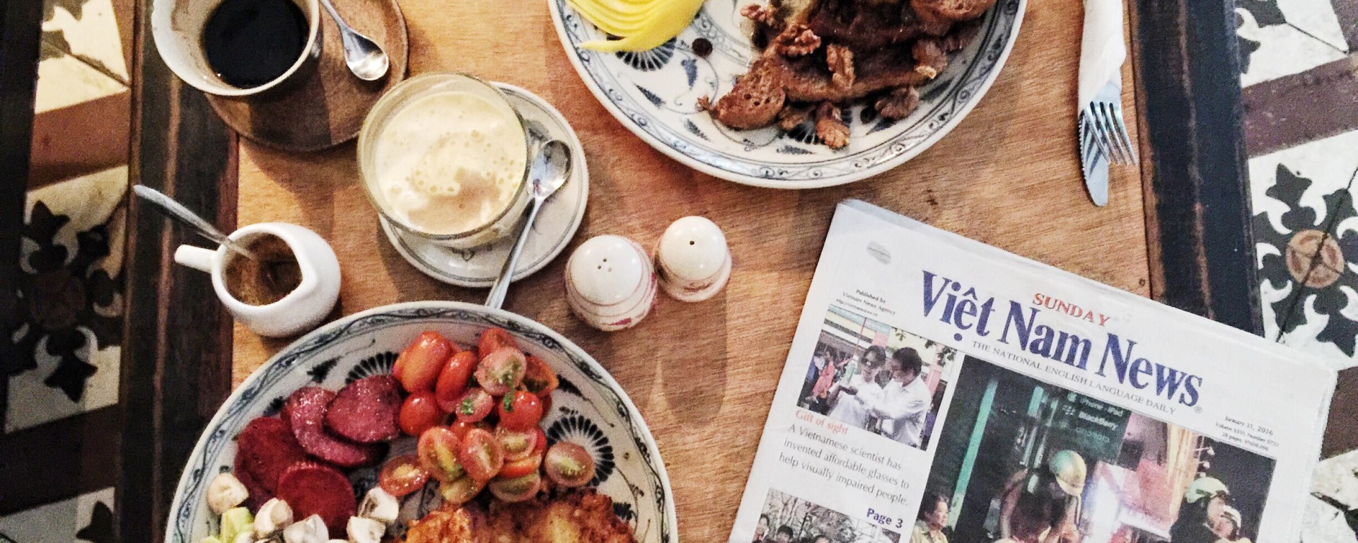 Brunch Hanoi Social Club Cafe