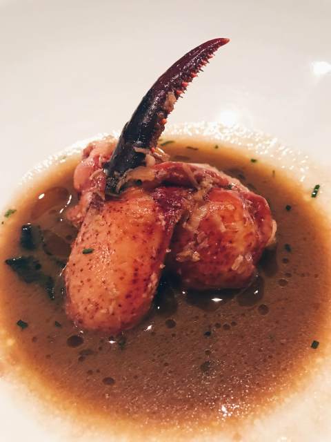 Waku Ghin_Braised Canadian Lobster with Couscous and Tajine Spice