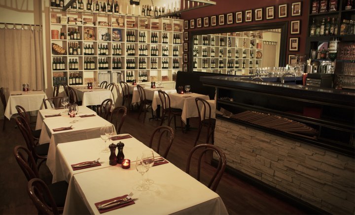 Source: http://www.lesbouchons.sg